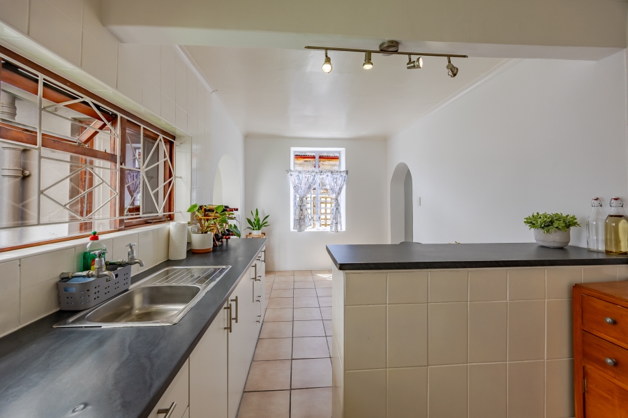 2 Bedroom Property for Sale in Observatory Western Cape